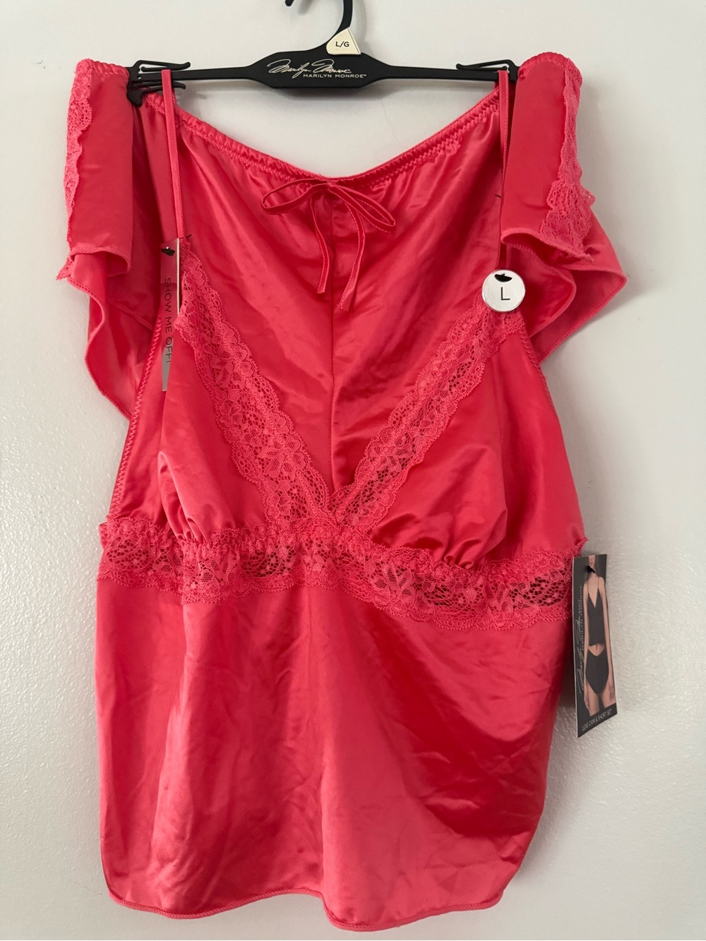NWT Marilyn Monroe Intimates Red Satin Lace Cami Pajama Tap Short Set Size Large